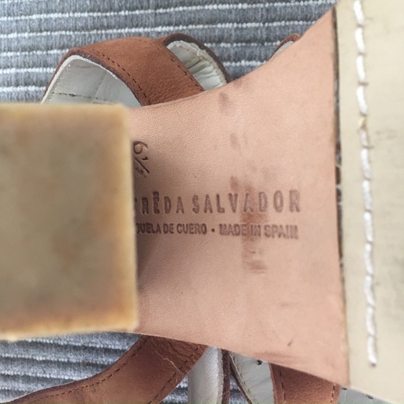 Freda Salvador Fringed Gladiator Block Heel Sandals In Camel Suede US 6.5 - Picture 11 of 13